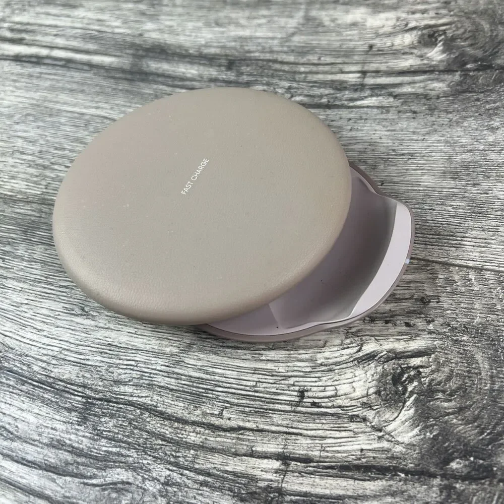 Samsung Fast Charge-Model EP-PG950 Wireless Charger